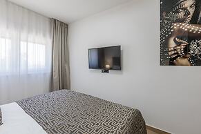 Scenic Kastel Luksic Apartments