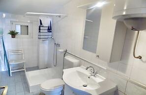 Trogir Sunny Apartments With Sea View