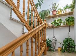 Charming Trogir Apartments With Balcony