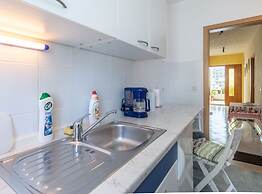 Charming Trogir Apartments With Balcony