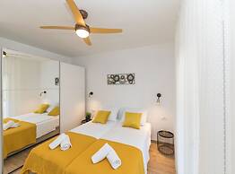 Scenic Elegant Trogir Villa With Pool