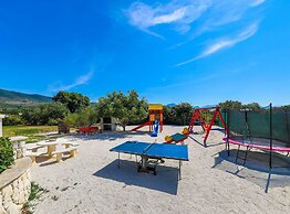 Scenic Elegant Trogir Villa With Pool