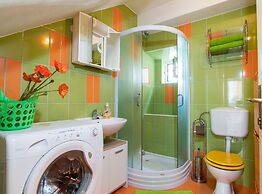 Seafront Villa With Furnished Sun Terrace, Close to the Beach