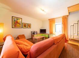 Seafront Villa With Furnished Sun Terrace, Close to the Beach