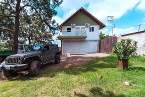 Spacious Villa with Pool, Soccer and Cricket Field