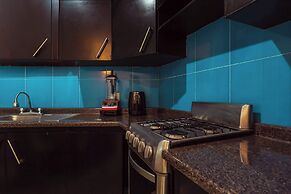 Spacious Villa with Pool, Soccer and Cricket Field