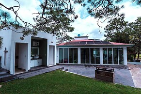 Spacious Villa with Pool, Soccer and Cricket Field