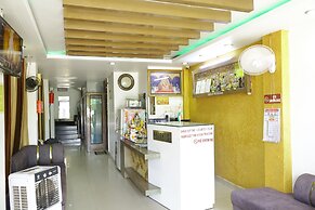 Hotel Neelkanth