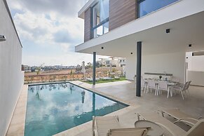 Protaras Aqua Pearl Villa Aq11
