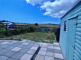 Gower - 2 Beds - Parking - EV Charger - Wifi