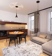 Roze Brīvzemnieka Apartments