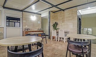 Hotel corporate suites