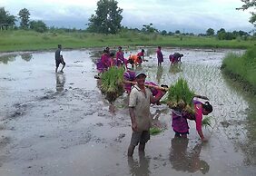 Lake Twenty Thousand Farm & Retreat