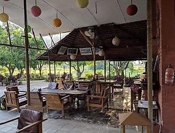Lake Twenty Thousand Farm & Retreat