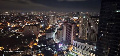 Makati Bliss Apartment - Cozy Urban Retreat
