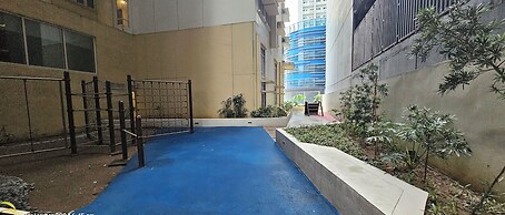 Makati Bliss Apartment - Cozy Urban Retreat