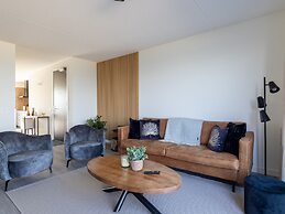 Beachfront Apartment With Sea-view