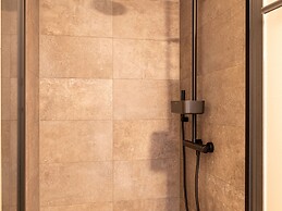 Beachfront Apartment With Sea-view