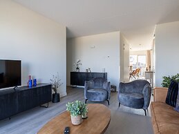 Beachfront Apartment With Sea-view