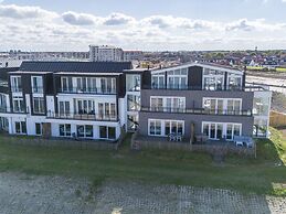 Beachfront Apartment With Sea-view