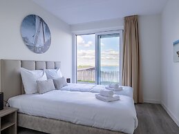 Beachfront Apartment With Sea-view