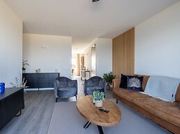 Beachfront Apartment With Sea-view