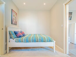 Sheffield Oasis Apartment - Modern & Cosy Stay