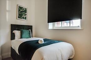 Wigan - Apartment - Sleeps 3 - Parking - Stadium