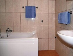 Nice Apartment With Balcony