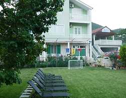 Nice Apartment With Balcony