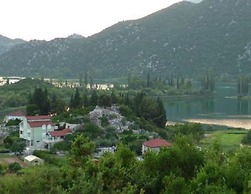 Nice Apartment With Balcony