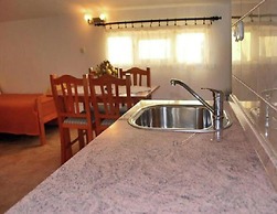 Nice Apartment With Balcony