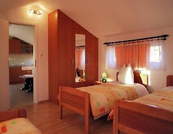 Nice Apartment With Balcony