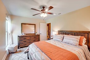 11 Mi to Dtwn: Lubbock Home w/ Patio, Grill & Yard