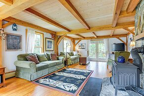 Home 15 Mi to Berkshire East & Mount Snow!