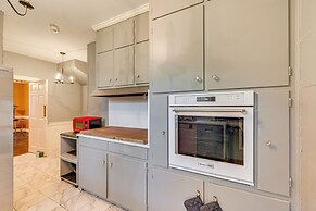 Wilson Family Home: Walk to Community Rec Center!