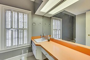 Wilson Family Home: Walk to Community Rec Center!