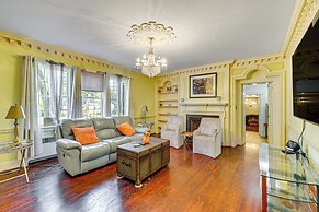 Wilson Family Home: Walk to Community Rec Center!