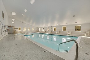 7 Mi to Dwtn - Family Condo in Harbor Springs!