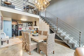 Modern Mtn-view Designer Home in Medicine Park