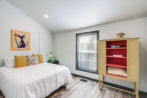 2 Mi to Warm Springs Pools: Home w/ Large Yard!