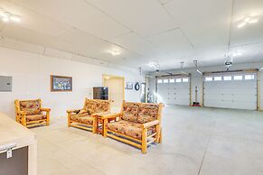 Balcony & Views: Sturgis 'twin Peaks' Cabin
