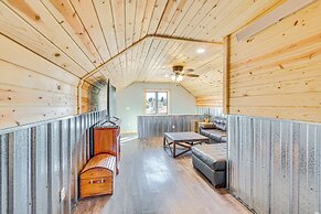 Balcony & Views: Sturgis 'twin Peaks' Cabin