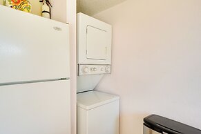 3 Mi to Branson Strip: Condo w/ Golf Course View!