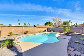 Fenced Pool & Yard: Pet-friendly Glendale Home