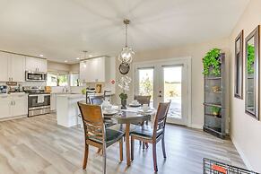 Fenced Pool & Yard: Pet-friendly Glendale Home