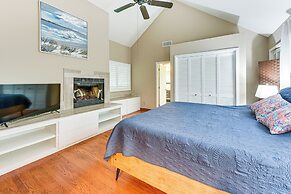 Walk to Beach: Unique Sea Pines Getaway!