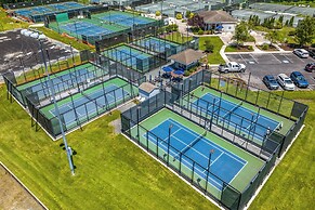 Waterfront Home w/ Views, Hot Tub in Ocean Pines!