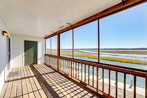 3 Mi to Beach: Waterfront Condo in Chincoteague!