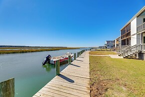 3 Mi to Beach: Waterfront Condo in Chincoteague!